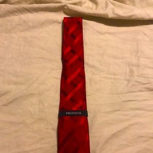 Red striped protocol tie